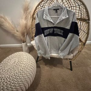 NEW YORK QUARTER BUTTON SWEATSHIRT |SMALL